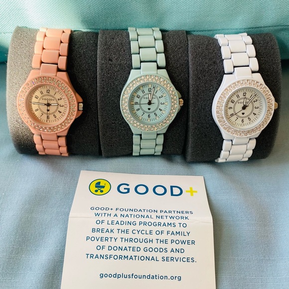Good foundation Accessories - Set of 3 new watch’s